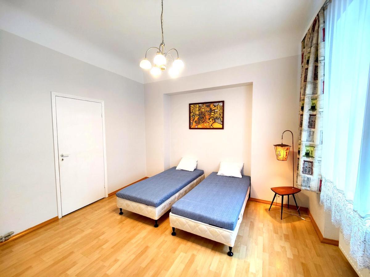 Old Town Peldu Apartment Riga Bagian luar foto